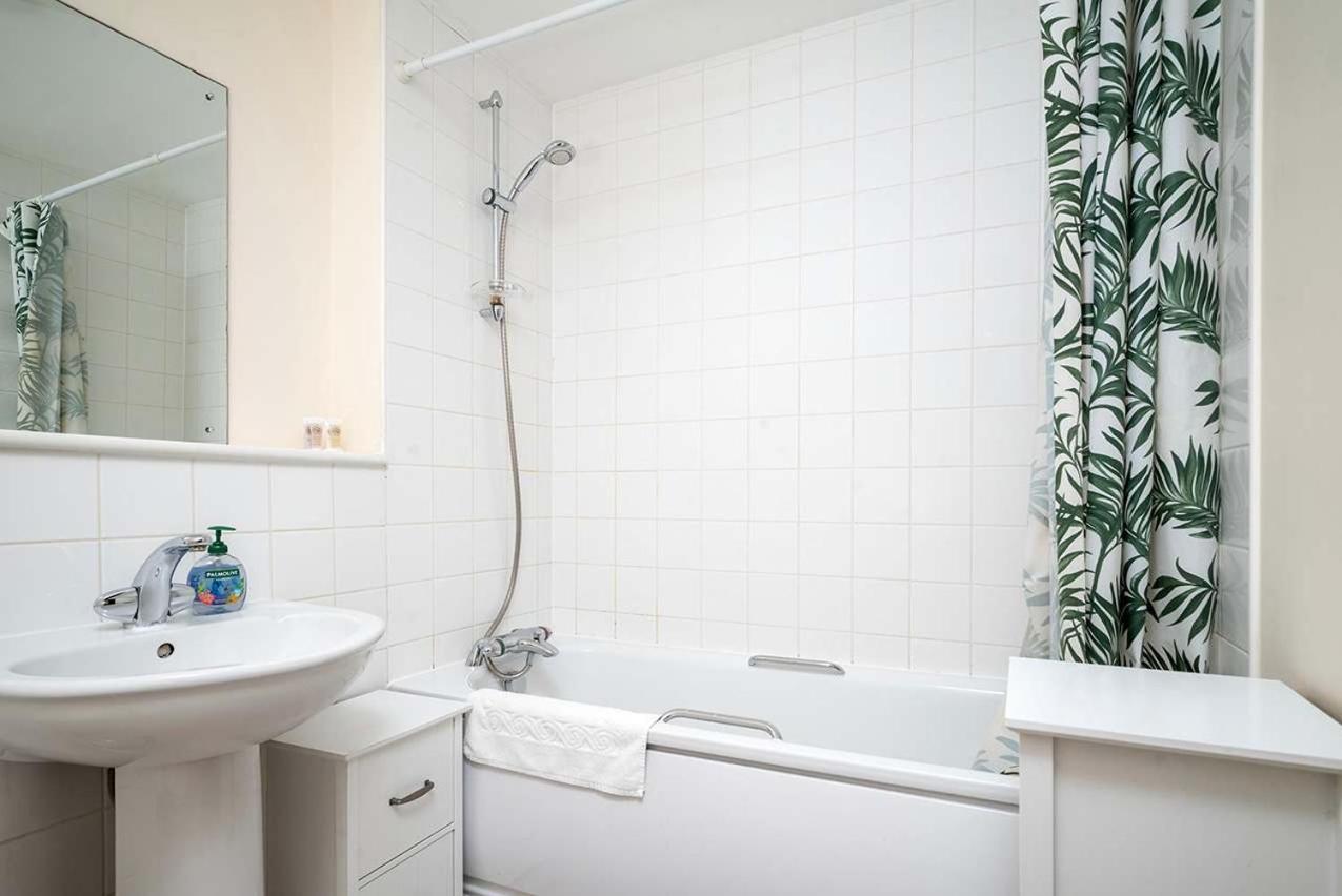 Charming Flat Close To London Stadium Leilighet Eksteriør bilde